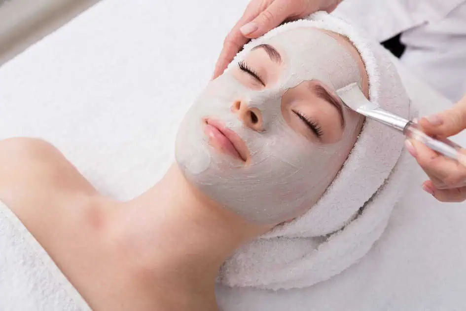 DiamondGlow Facials in Ankeny, IA | 360 MedSpas